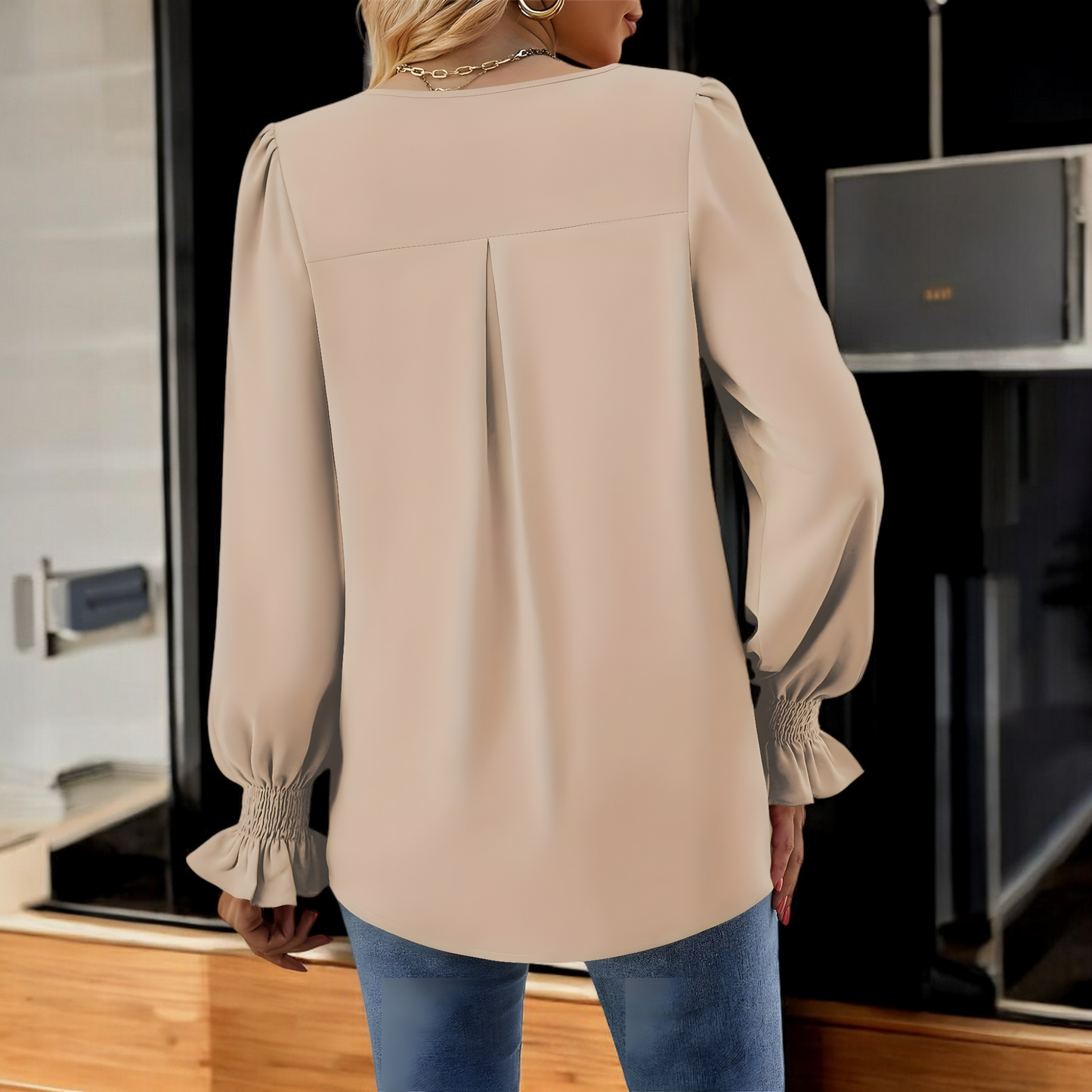 Louise | Elegant Blouse